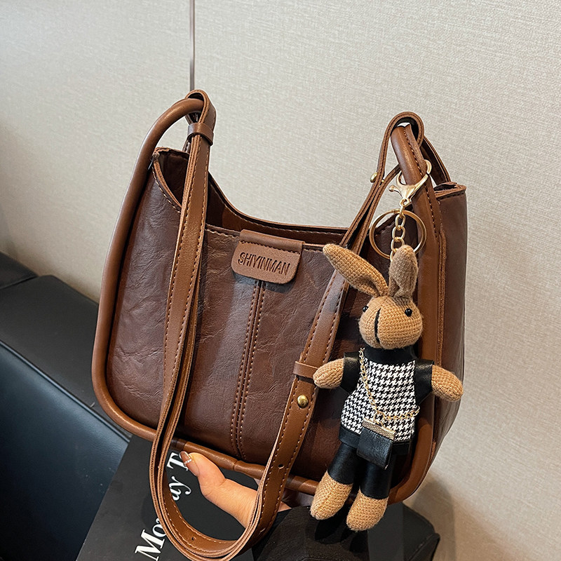 jamel百搭质感通勤单肩斜挎包