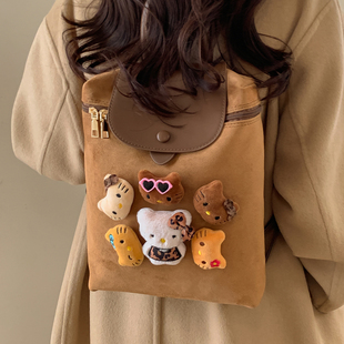 小众设计可爱玩偶双肩包女式2026新款冬季韩系大容量复古学生背包