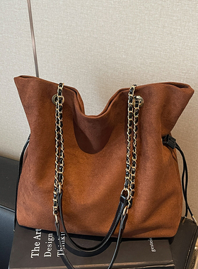 今年超火时尚麂皮托特包女2026新款秋季高级感百搭单肩斜挎通勤包