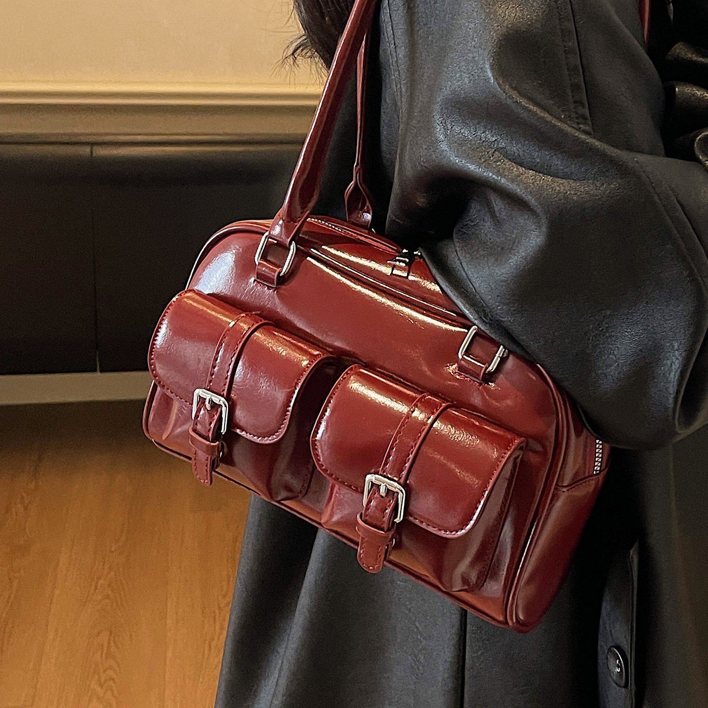 百搭高级感复古红色腋下包女