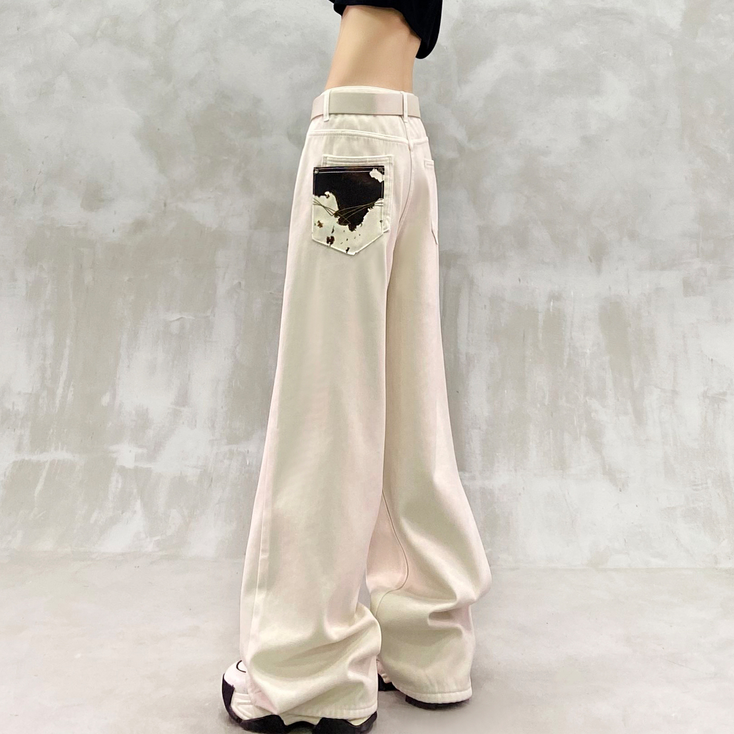 个性后口袋设计加绒休闲牛仔裤