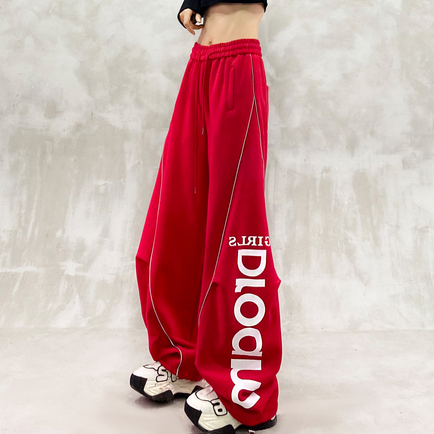 帅气字母印花装饰休闲弯刀裤女秋新款高腰宽松显瘦百搭直筒香蕉裤