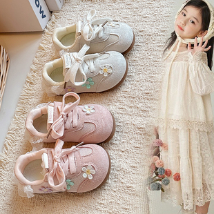 女童鞋子2026春季儿童花朵芭蕾德训鞋休闲鞋软底舒适女宝宝勃肯鞋