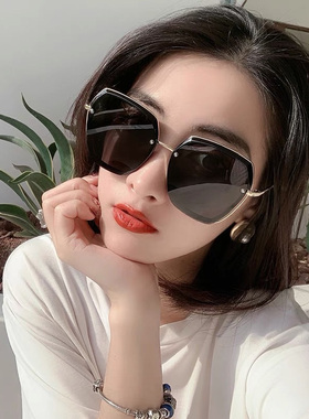 2026新款大框偏光太阳镜女时尚防紫外线大脸显瘦眼镜抖音网红墨镜