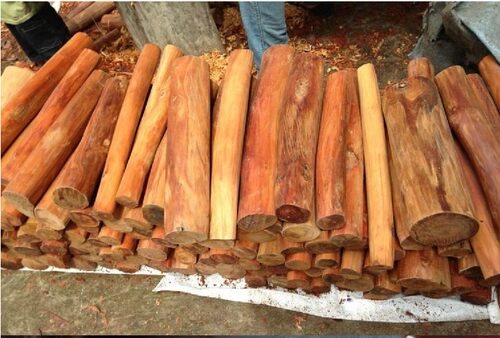 定做印尼透光沉水原木手把件