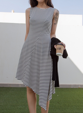 【特价】不规则条纹设计感针织长裙夏休闲背心连衣裙RS04031