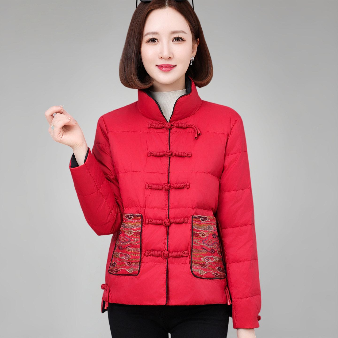 国风盘扣羽绒服女冬装2025新款红色中式上衣洋气高端妈妈保暖外套