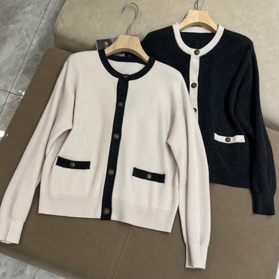 BC高奢 2025新款秋冬羊绒羊毛针织开衫女圆领撞色毛衣外套上衣