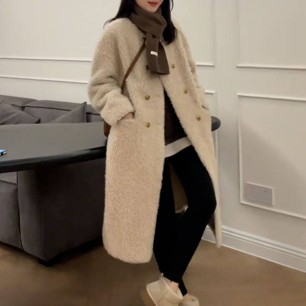 胖mm复古洋气百搭加厚女上衣外套高端羊羔绒中长款设计感保暖大衣