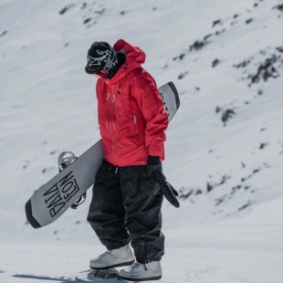 红色3L防水防风耐磨滑雪外套全压胶oversize单板滑雪服加绒 雪否
