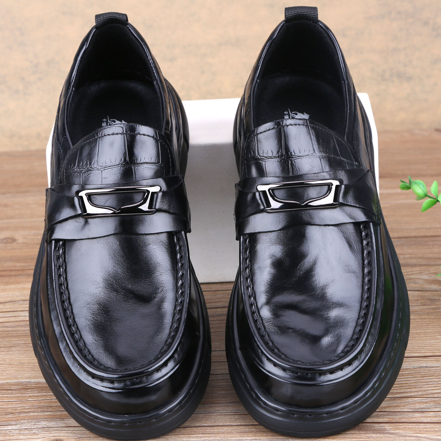 2026春季新款男鞋商务休闲皮鞋厚底真皮大头皮鞋轻便套脚潮鞋百搭,流行男鞋,单鞋,淘宝优惠券,粉丝福利购,淘宝优惠卷