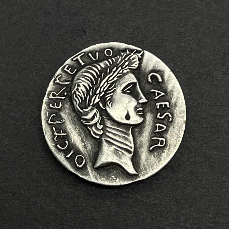 恺撒大帝银币镀银纪念币罗马古币项链硬币工艺品吊坠维纳斯女神币
