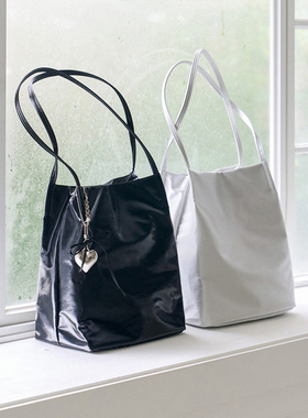 韩国ithinkso时尚亮面气质百搭尼龙单肩包女大容量旅行通勤休闲包