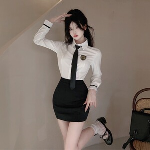 学院风jk英伦校服减龄套装裙女洋气白色长袖衬衣两件套穿搭百褶裙