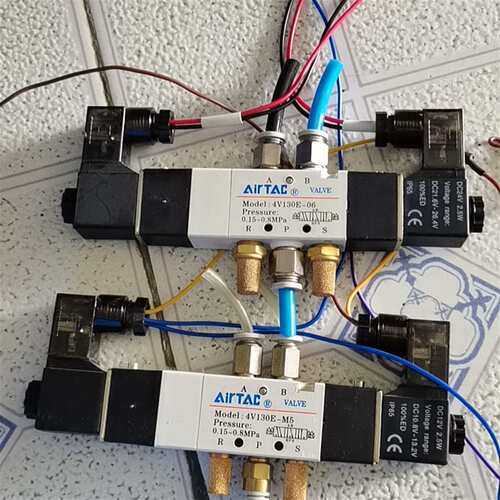 维修亚德克4V130E一M5，DC24V，有大几百个议价