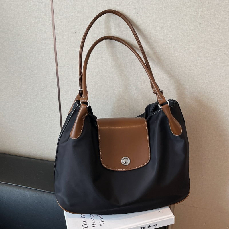 2025新款潮韩版女包复古休闲单肩大包托特包时尚大容量腋下布袋包