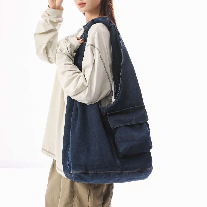 单肩包女大容量牛仔布托特包休闲通勤购物袋时尚简约大学生手提包