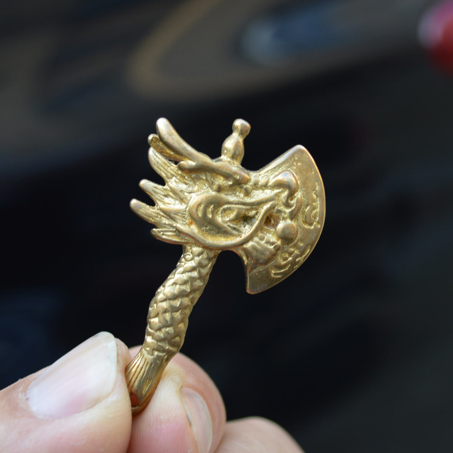 中国风纯黄铜龙头钥匙扣男士招财挂件手工金属工艺品龙头斧子实心