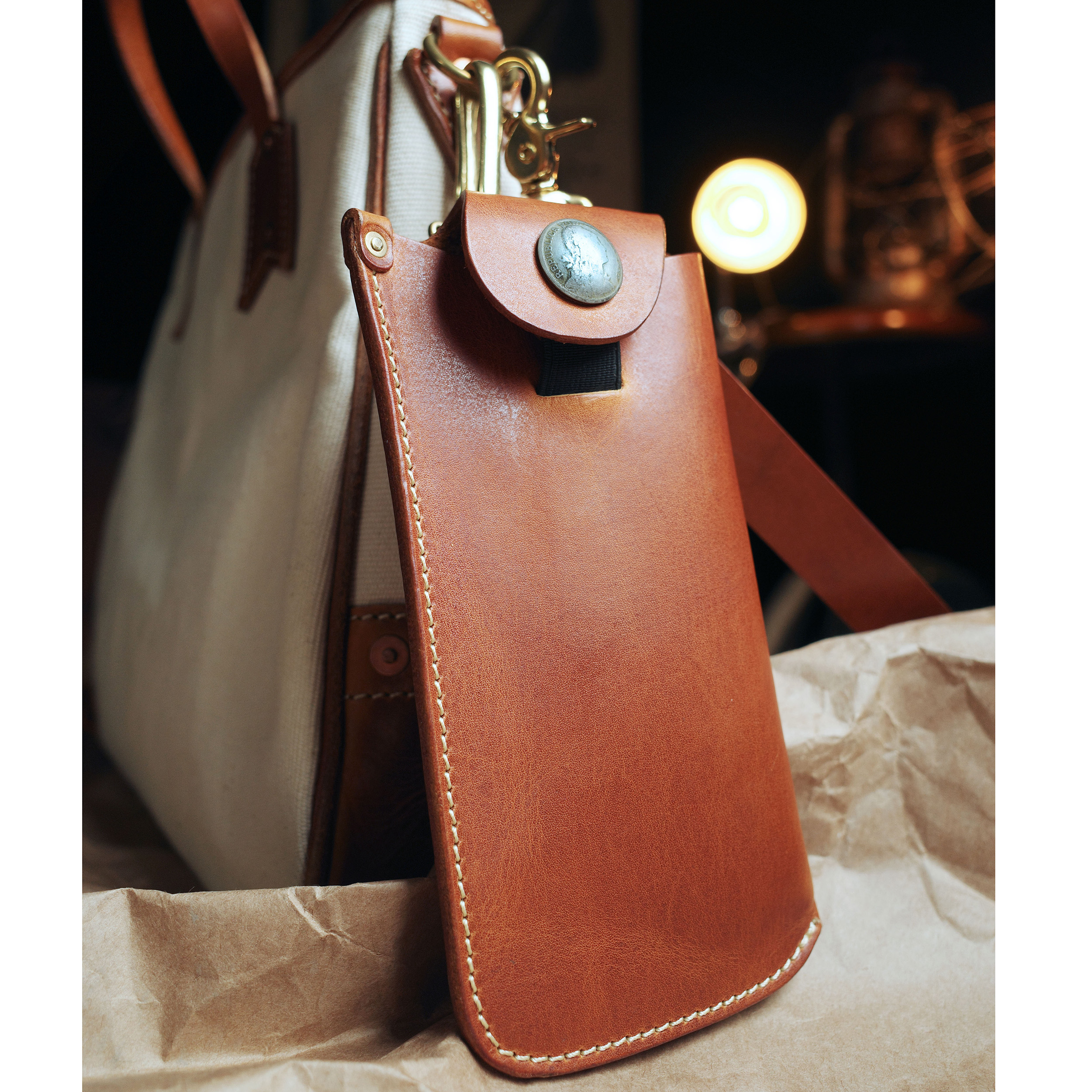 头层牛皮手工制作复古便携手机包