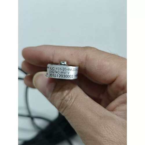 议价XJC-Y01-20-4M-200KG压力感测器