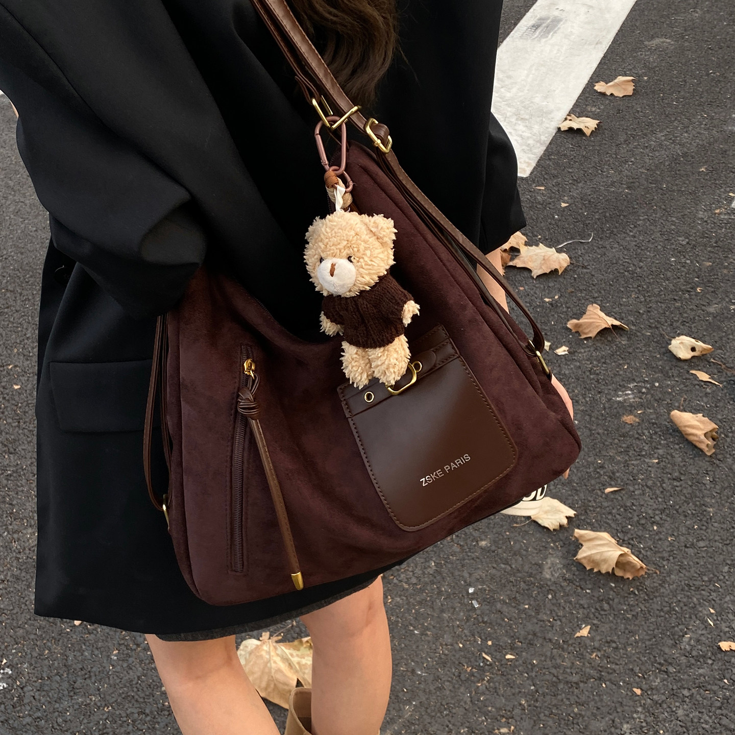 潮酷麂皮大包包女2025新款时尚多功能双肩包秋冬大学生腋下托特包,箱包皮具/热销女包/男包,托特包,淘宝优惠券,粉丝福利购,淘宝优惠卷