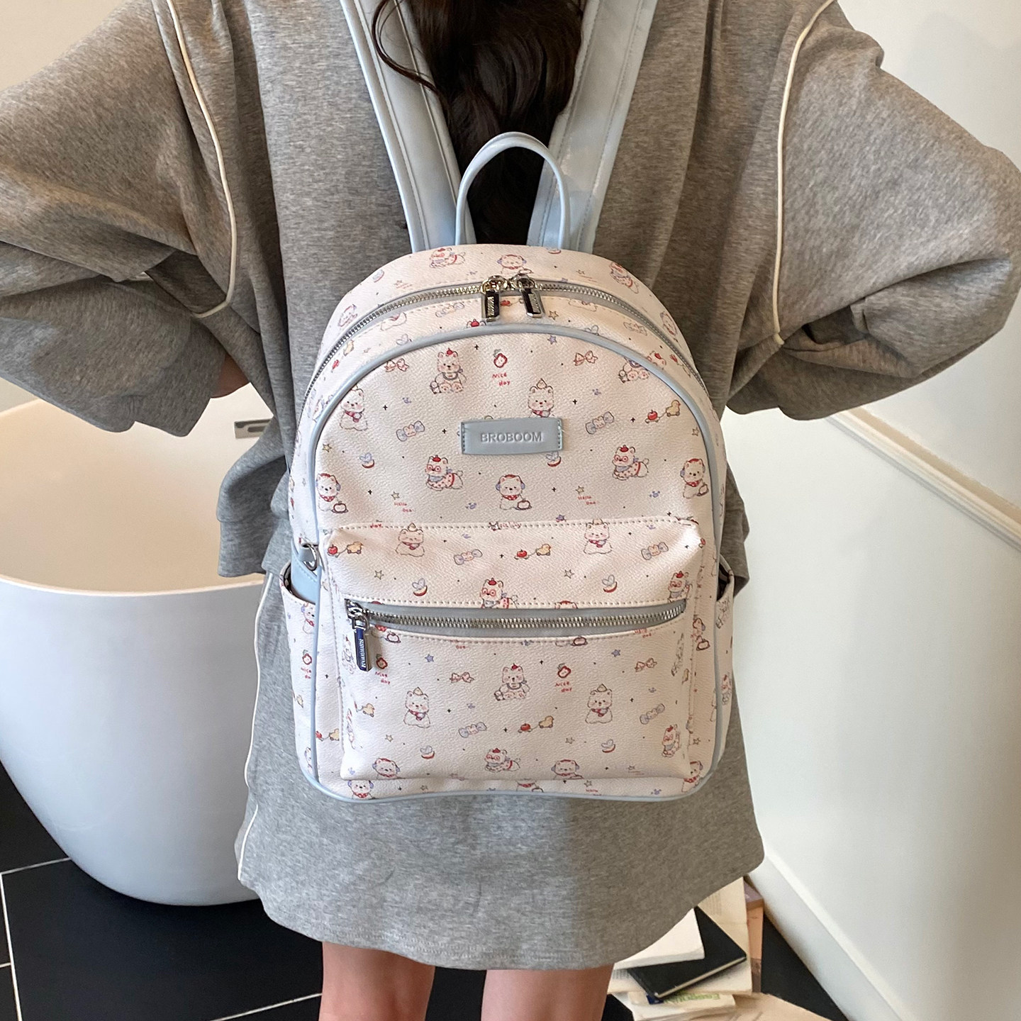 甜美印花双肩包女2025新款时尚大容量学生书包夏季休闲旅行后背包