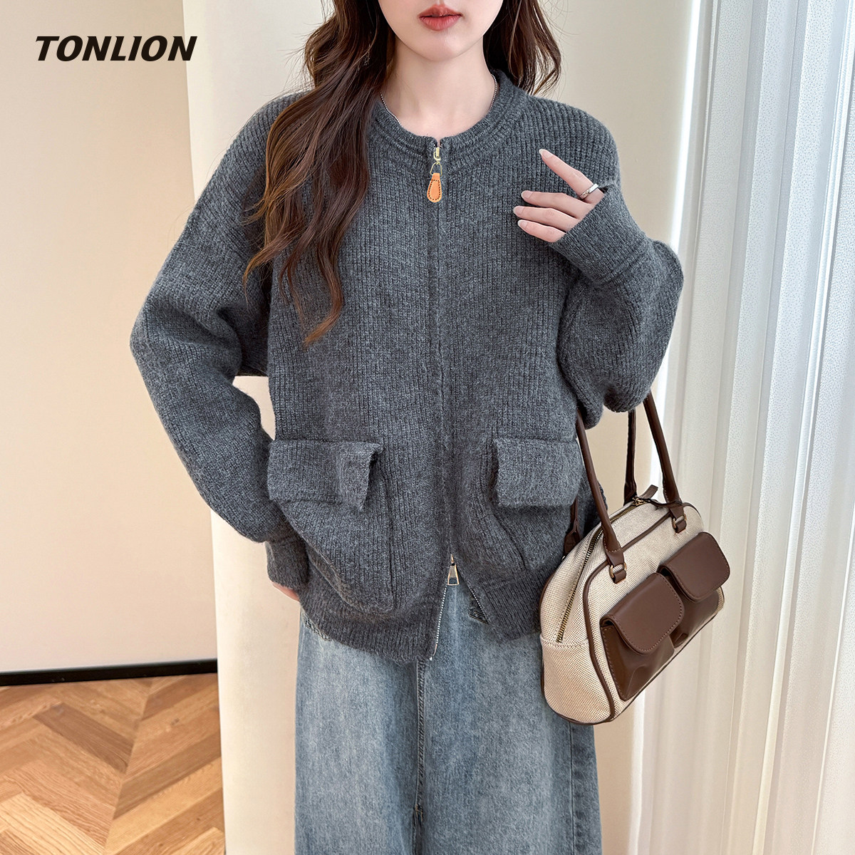 唐狮灰色针织开衫女2025秋冬新款通勤上衣宽松显瘦高级感毛衣外套