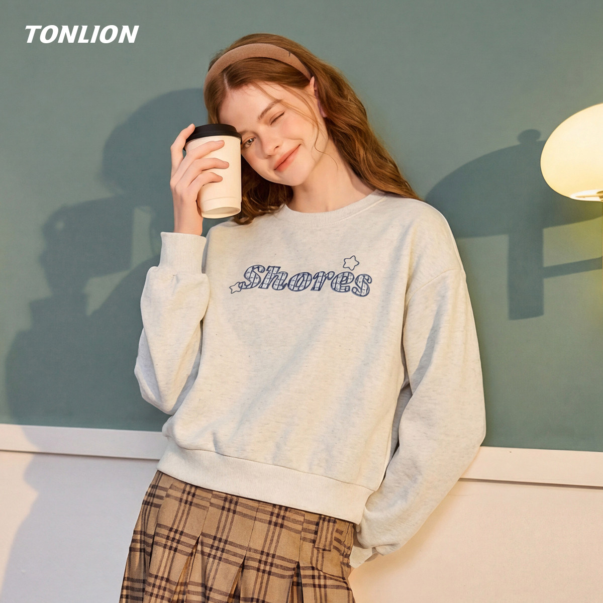 唐狮巨好看的卫衣女款2026春季新款韩版字母设计感宽松慵懒风上衣