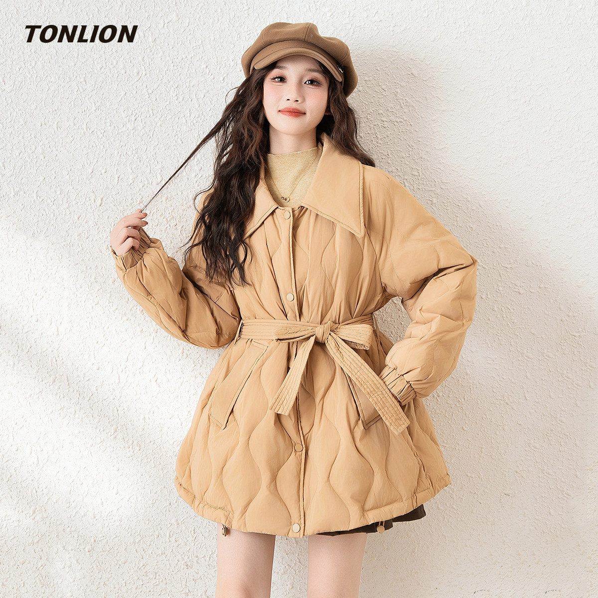 唐狮超火羽绒服女款2025冬季新款韩版翻领宽松菱格高级感保暖外套