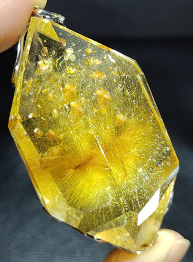 精品天然金发晶绿幽灵水晶吊坠