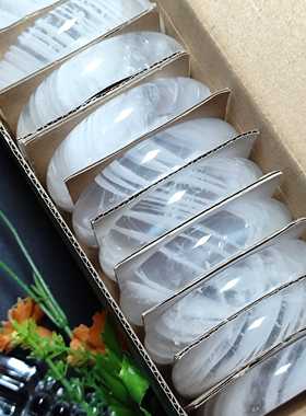 天然七彩光白幽灵千层手镯