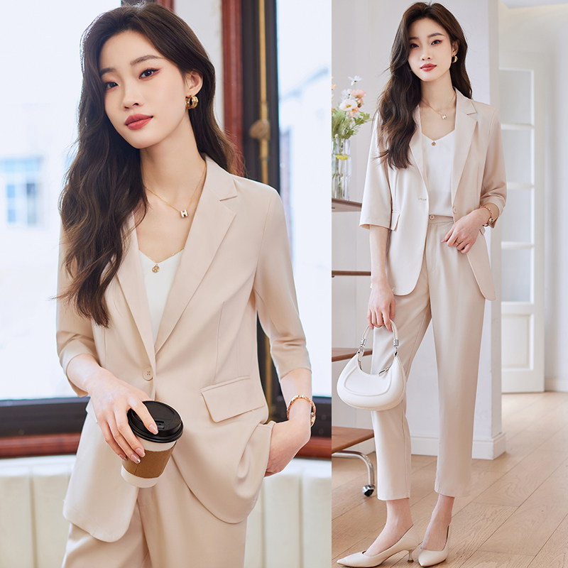 白色高级感西装套装女2024夏季新款小个子职业装中袖薄款西服外套