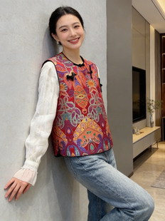 新中式减龄洋气红色真丝云锦马甲背心外穿女装2026春款轻国风上衣