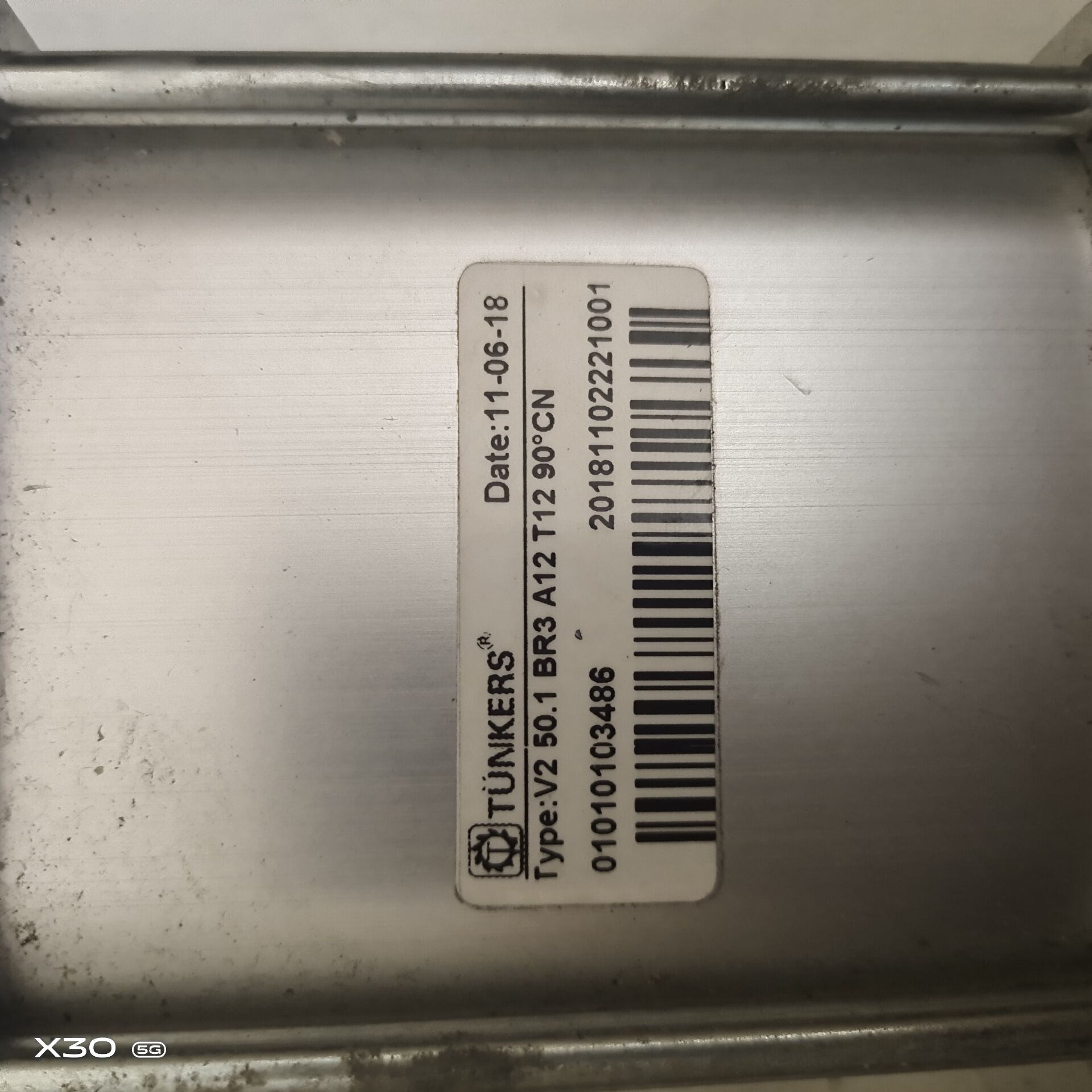 TUNKERS德珂斯拆机强力夹紧气缸V2 501 BR3 A12 T12 90°CN