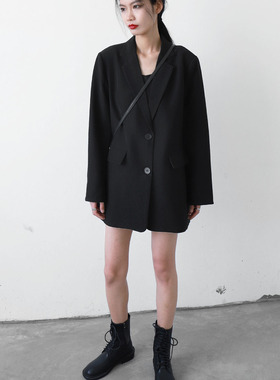 黑色西装外套女2025春季新款高级设计感气质复古宽松廓形小西服