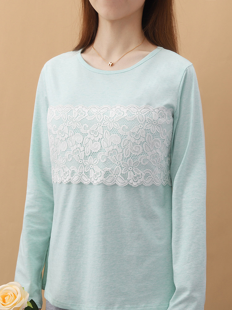 JUNIOR HIGH SCHOOL STUDENTS BREAST-COVERED PAJAMAS T-SHIRTS HIGH SCHOOL GIRLS HAVE LACE ON THEIR CHESTS NO ELASTIC DECORATIONS AND DO NOT SHOW THEIR BREASTS