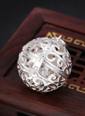香囊球镂空原创银香球个性亮银可打开圆球转动吊坠女款时尚