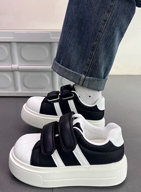 爆款小白鞋贝壳头魔术贴面包鞋厚底学生小个子百搭透气松糕女板鞋