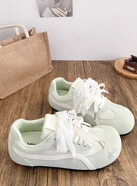 运动风时尚舒适系带德训鞋春季新款轻便透气低帮蕾丝平底休闲板鞋