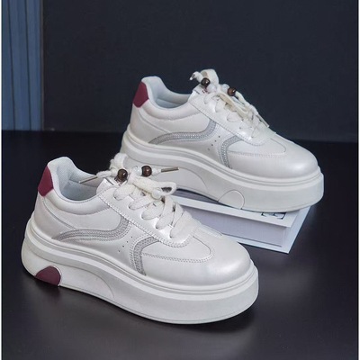 厚底小白鞋女2025秋季新款爆款小个子内增高轻便百搭休闲运动板鞋