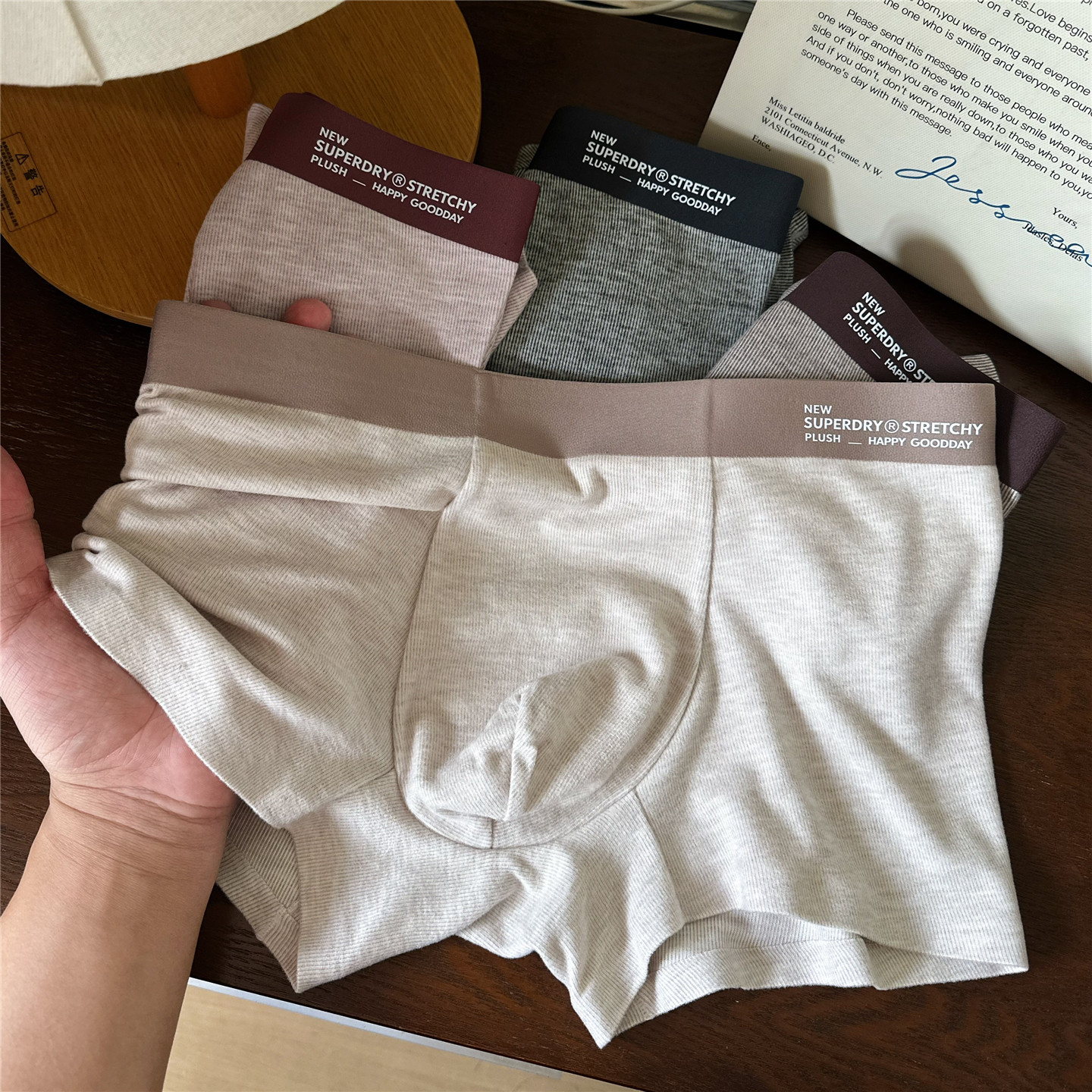 像被温柔包裹，软糯无痕男士内裤