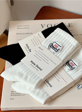 INS新款袜子男士中筒袜春秋百搭白色长袜纯棉透气吸汗防臭潮袜黑