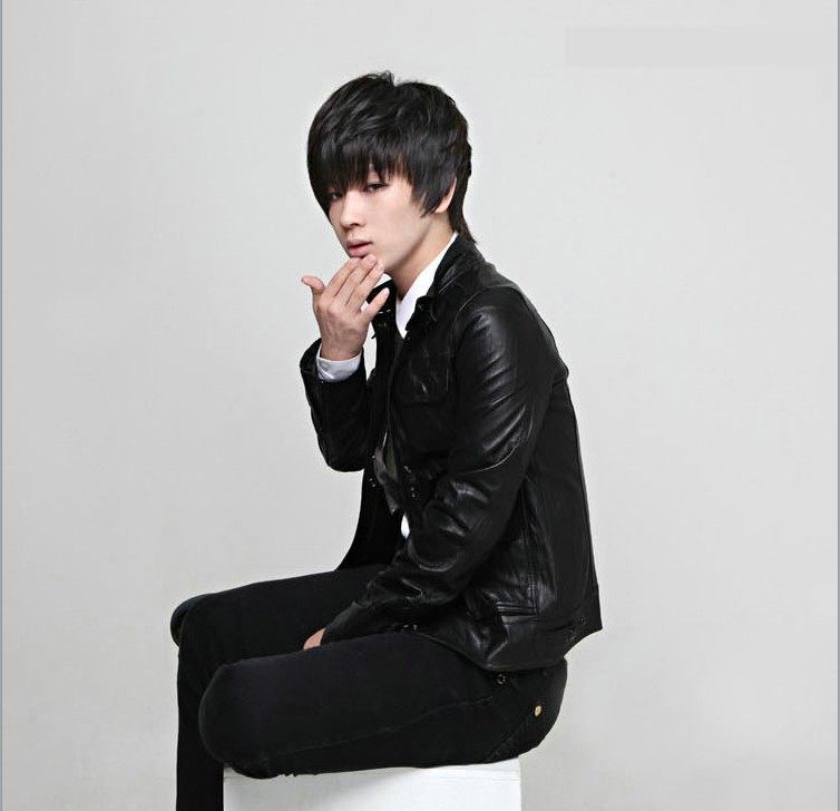 Perruque cheveux raides Court - Ref 2610469 Image 4