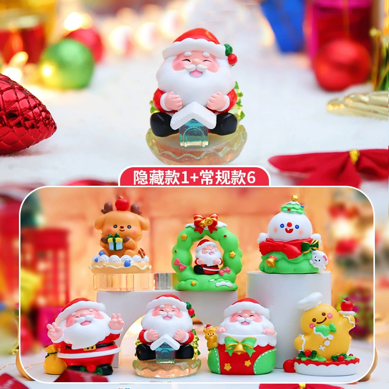 跨境2025年圣诞玩偶礼物喜乐圣诞夜潮玩盲盒手办周边圣诞礼品摆件
