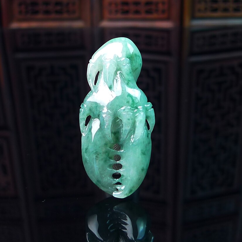 缅甸翡翠蟹脚吊坠A货翡翠玉石