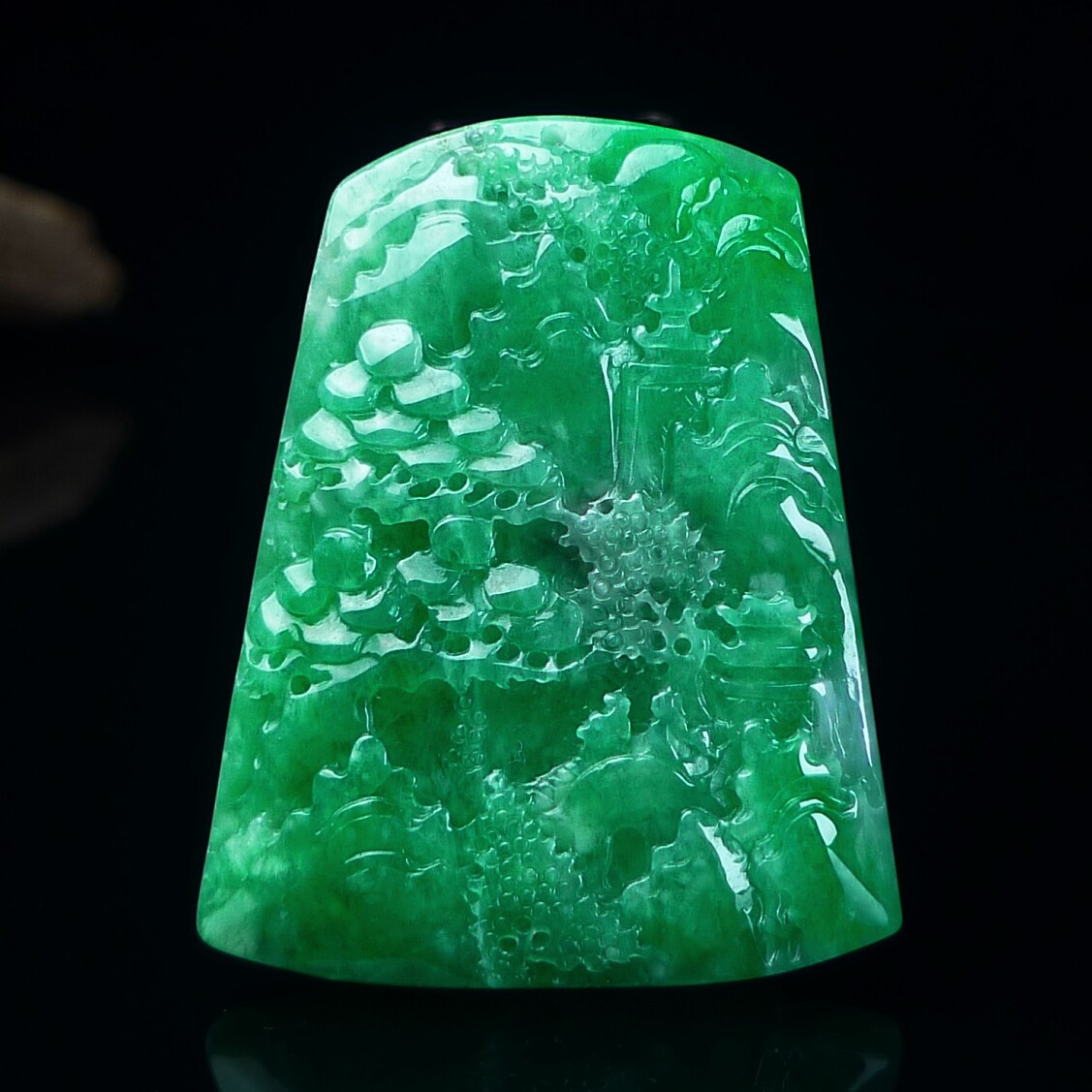 天然翡翠A货翡翠山水缅甸玉石