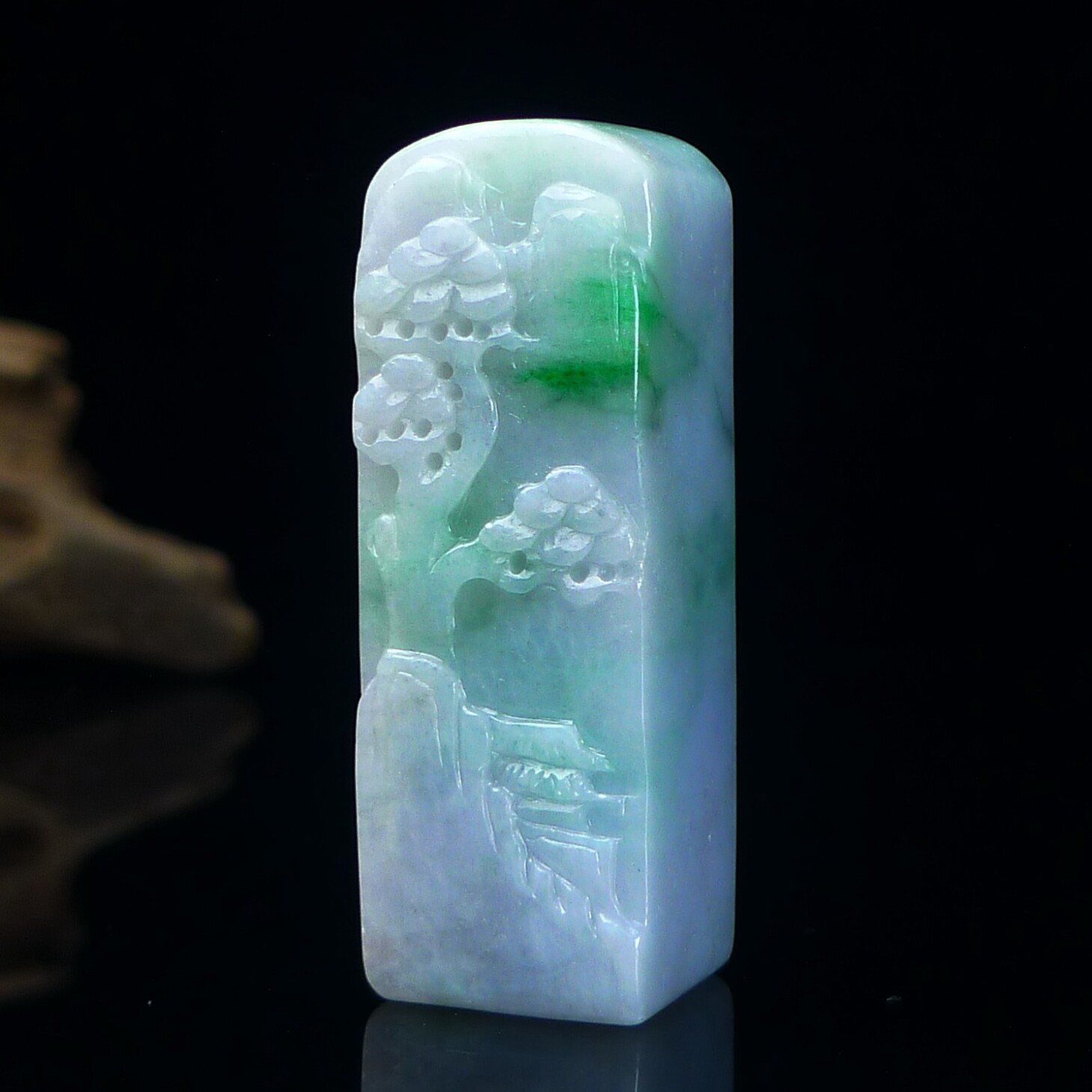 缅甸天然翡翠A货春带彩山水印章