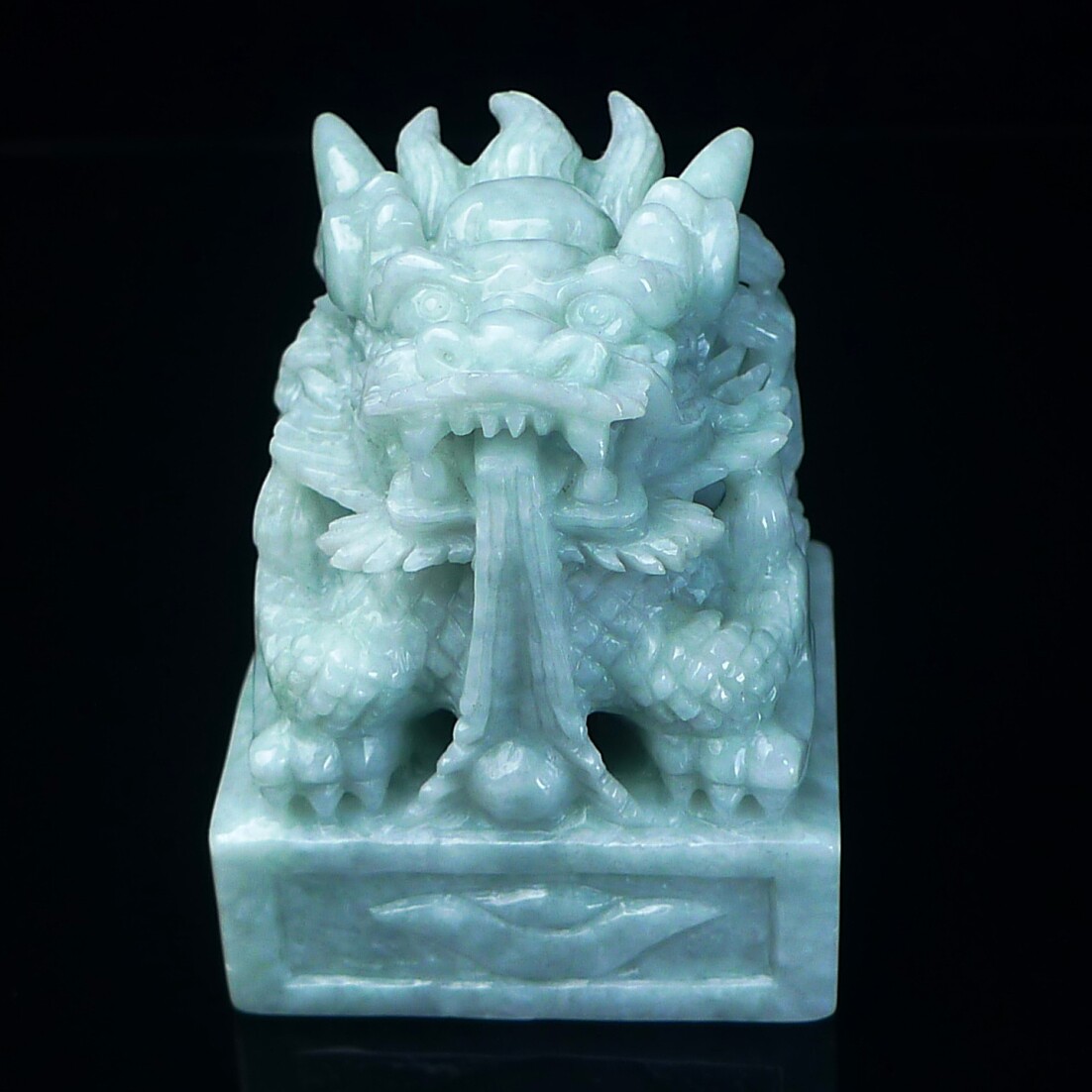 缅甸天然翡翠A货龙印章小摆件