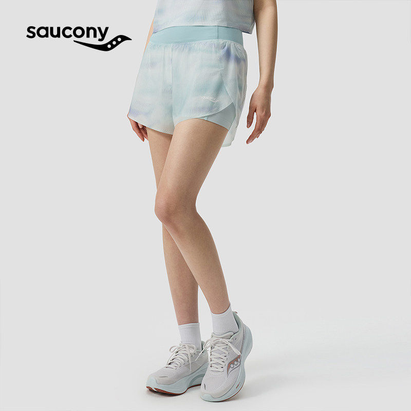 Saucony索康尼女子轻薄透气舒适自如四面弹专业运动双层短裤