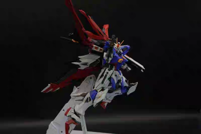 预定EG-01A 雄鹰脉冲 育胶造型 升级修复版 拼装模型合金成品骨架